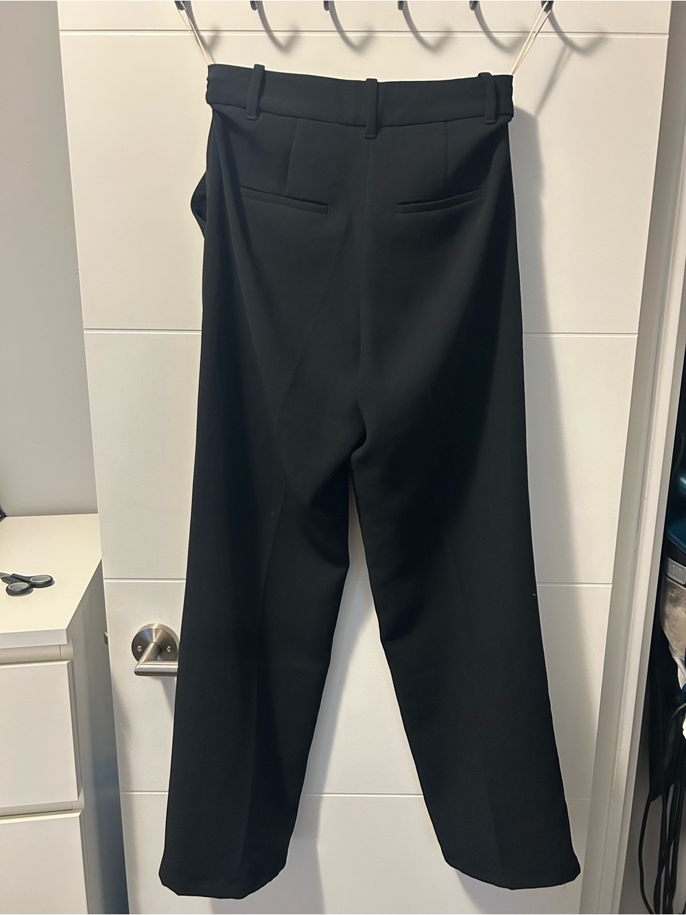 Wilfred Black Effortless Pant- Crepette Dress Pant - Picture 8 of 14